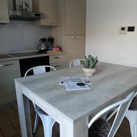 Marco Apartamento Colico